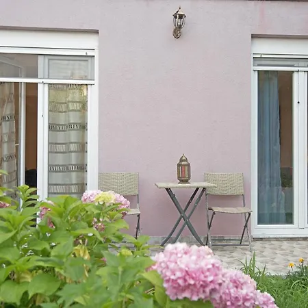 Eli Apartmán